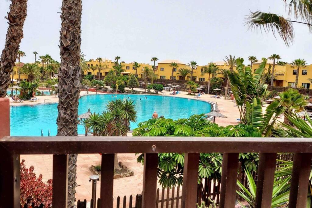 Tamarindo 28, Pool Front,Free Wifi Appartement Corralejo Buitenkant foto